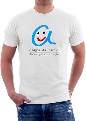 Camisas brancas com sua logo!!!